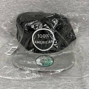 NWOT- SnapBack Hat 100% AMERICAN, 100% SnapBack Series, USA Flag On The Bill